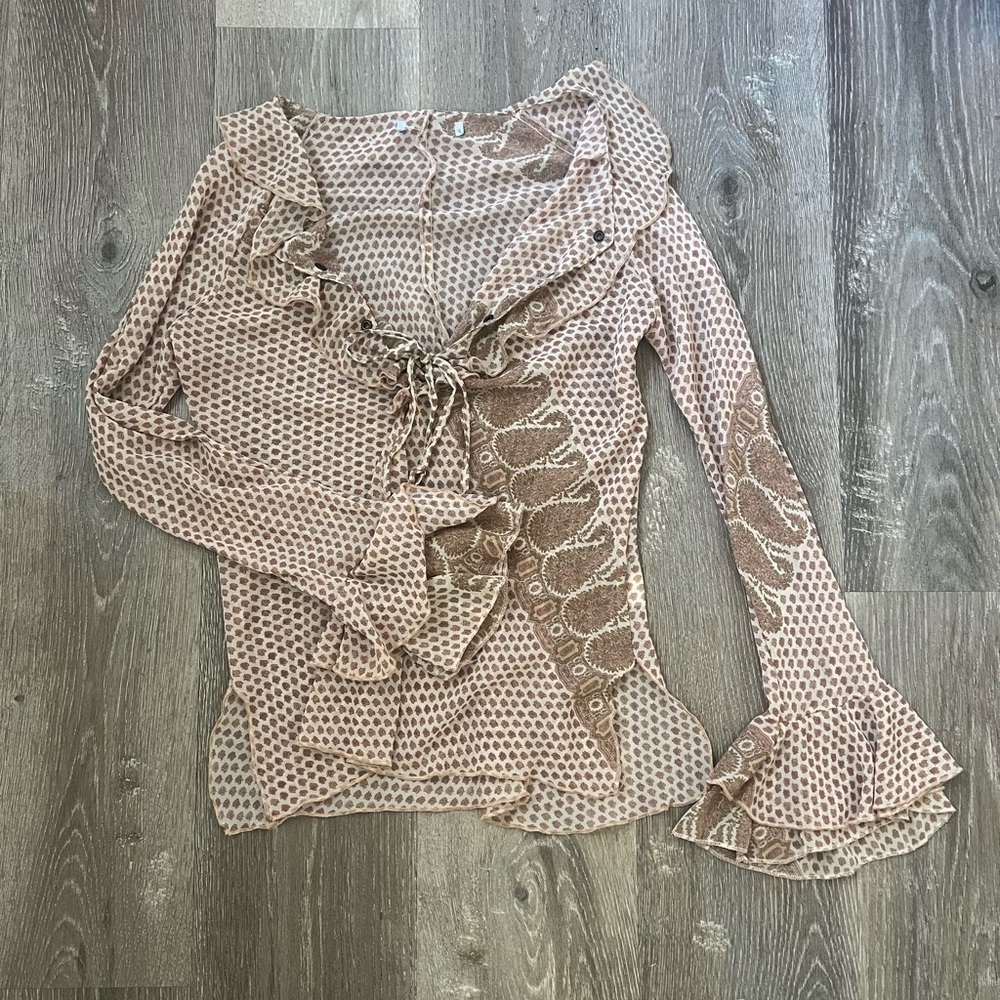 Vintage long sleeve blouse